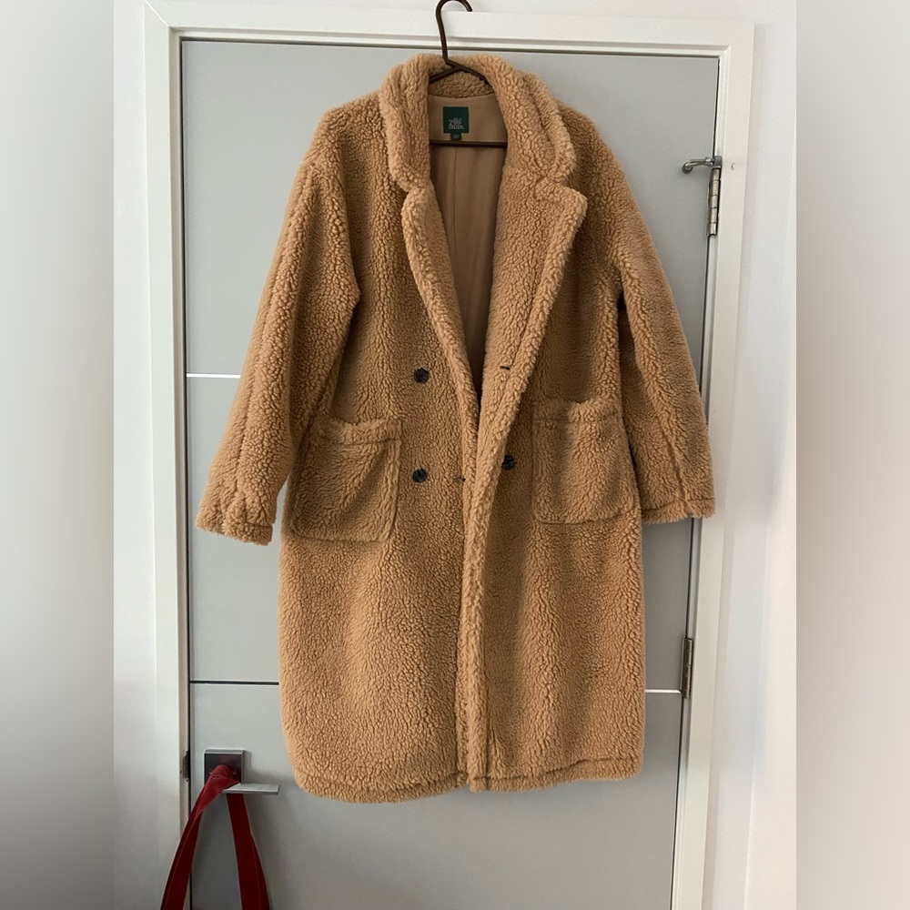 Teddy Peacoat